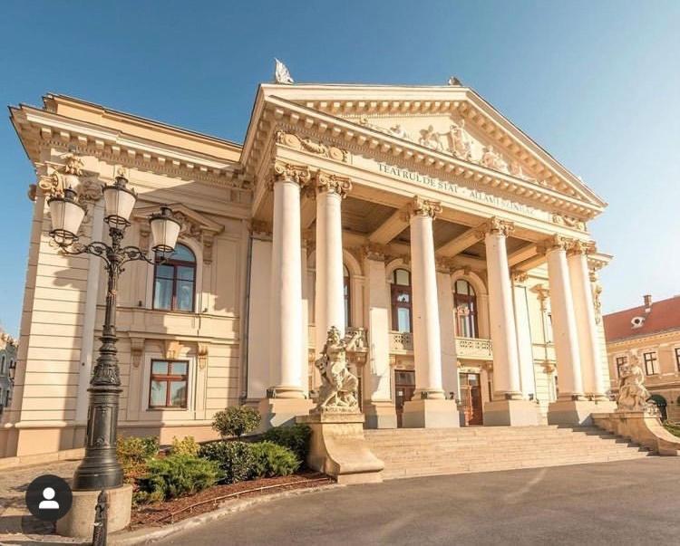 Ultracentral Apartment Near Moscovitz Palace Oradea Zewnętrze zdjęcie